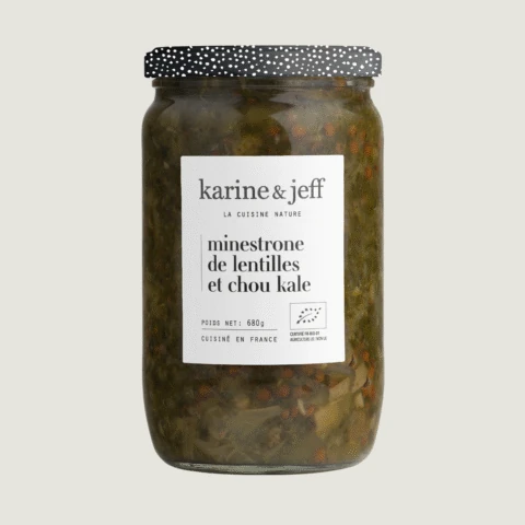 Minestrone de lentilhas e couve kale