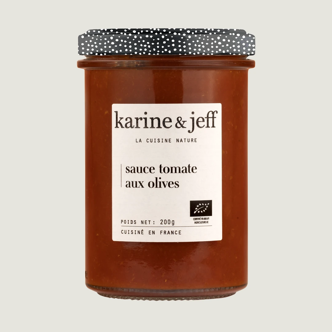Molho de tomate com azeitonas
